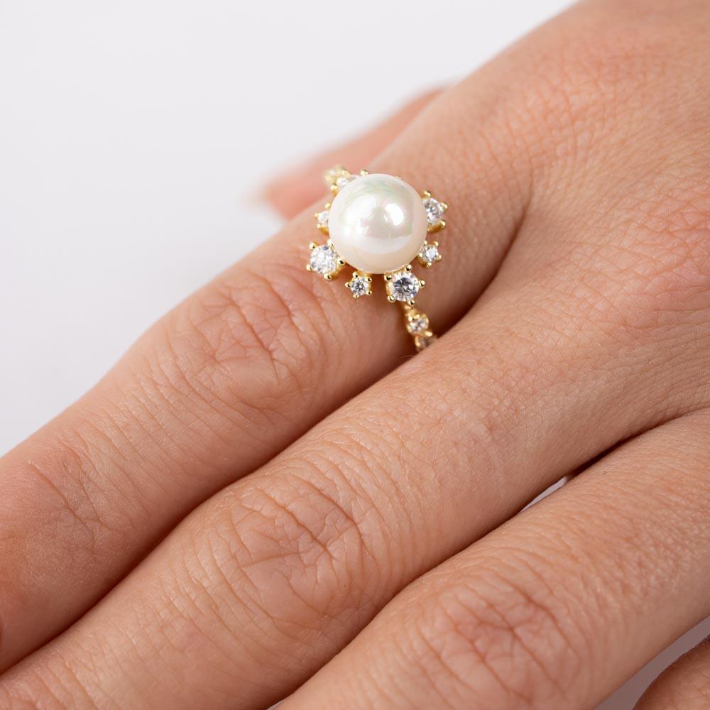 Gold Plated 925 Sterling Silver White Pearl Flower Ring with CZ - BGR01300