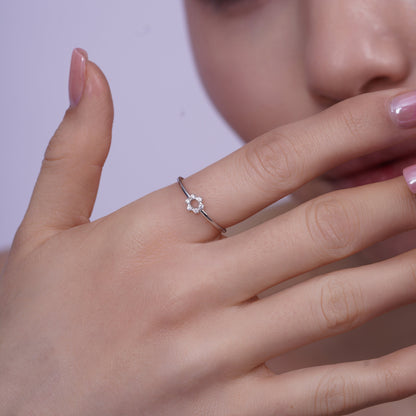 Rhodium Plated 925 Sterling Silver Minimalist Flower Clear CZ 1.2mm Band Ring - TGR00028