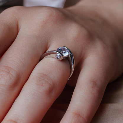 Silver 925 Rhodium Plated Clear Round Center CZ Overlap Twist Ring - BGR00392