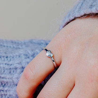 Silver 925 Rhodium Plated Single Clear CZ Heart Ring - BGR00836